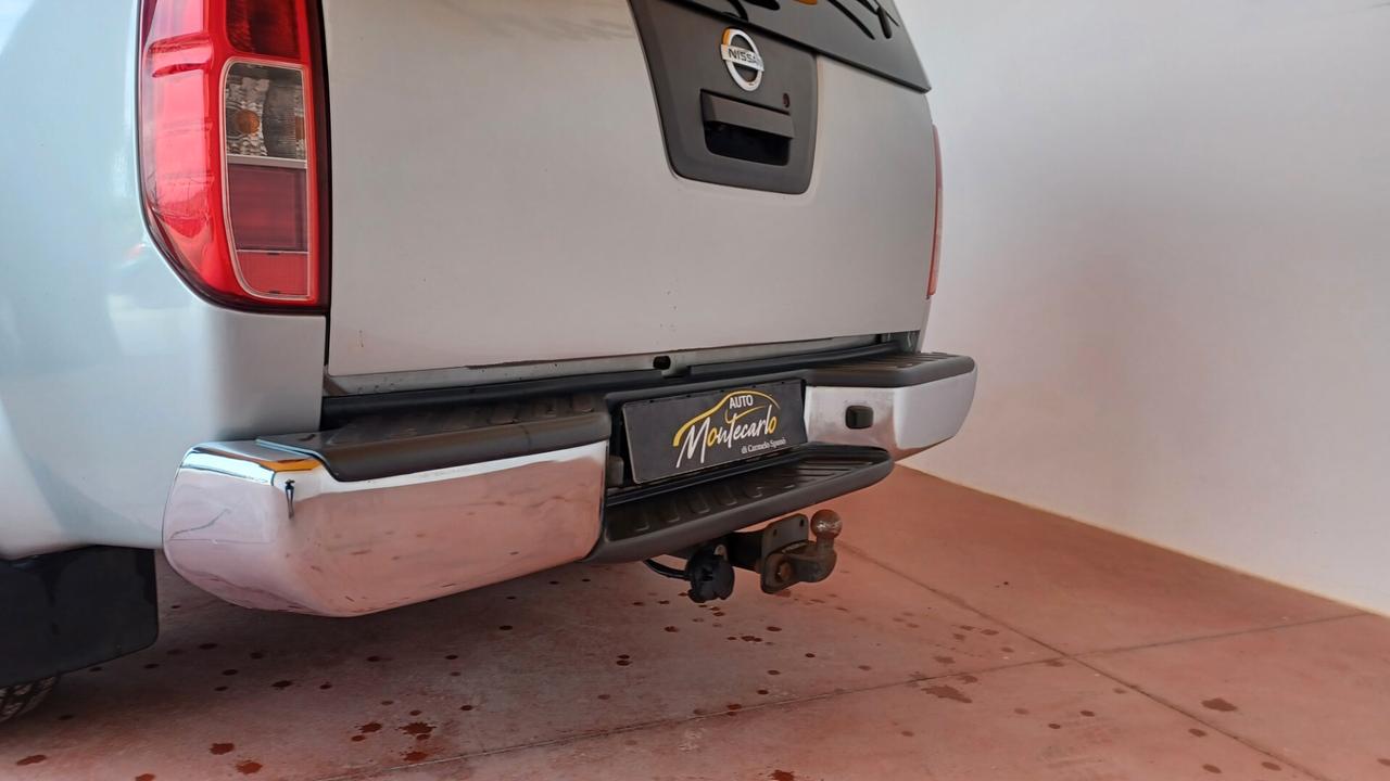 Nissan Navara 2.5 dCi 190CV 4 porte Double Cab LE