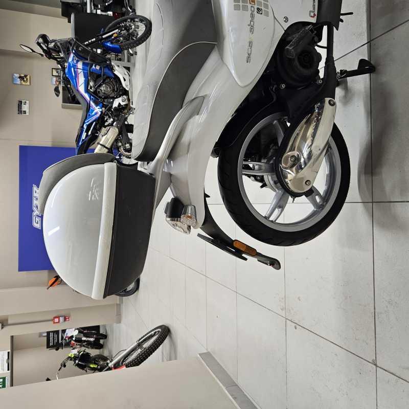 Aprilia Scarabeo 50 4t - 2011