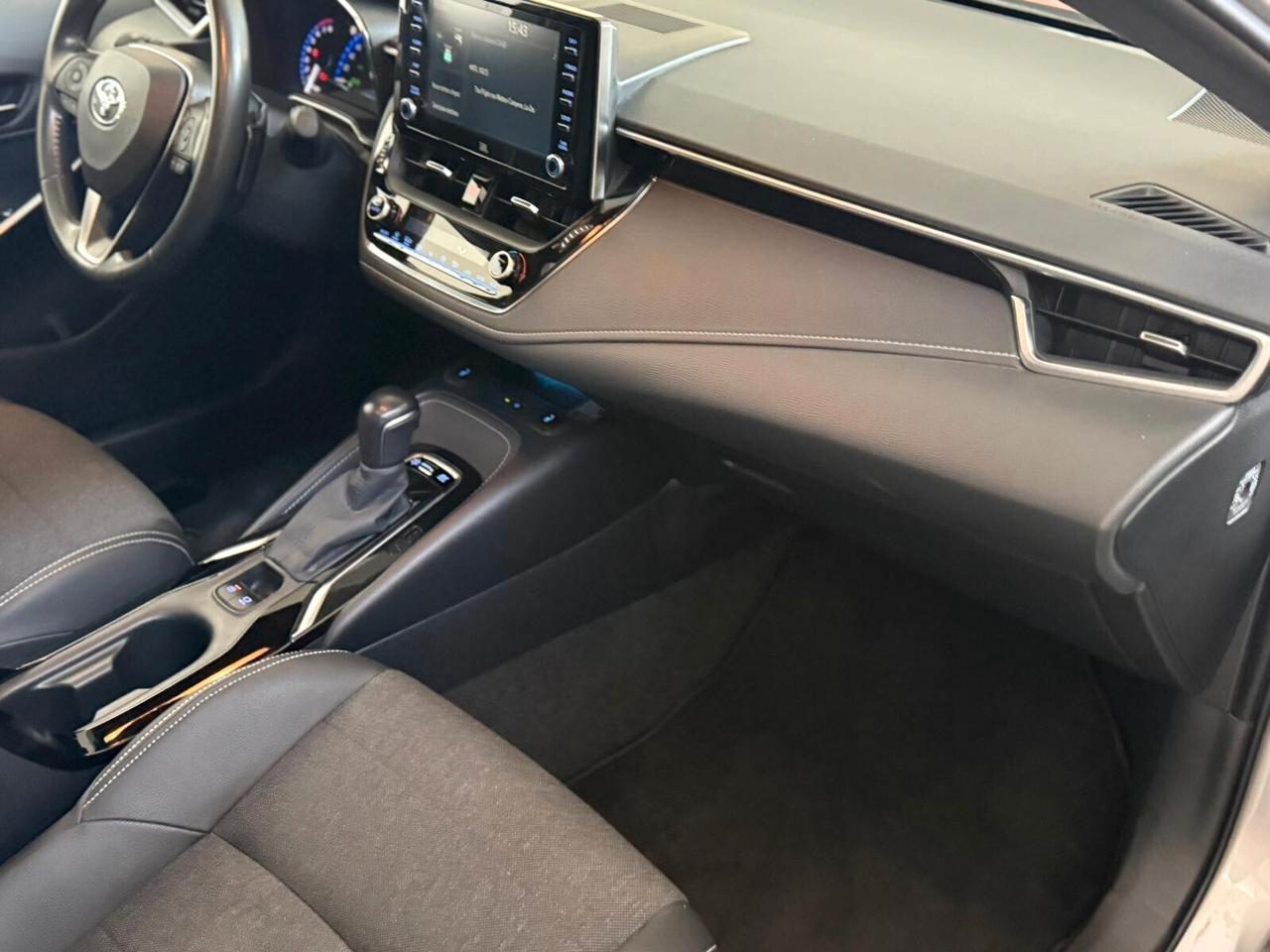 Toyota Corolla Touring Sports 2.0 Hybrid Style