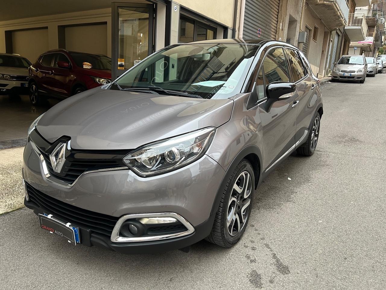 Renault Captur dCi 8V 90 CV EDC Start&Stop Energy Intens