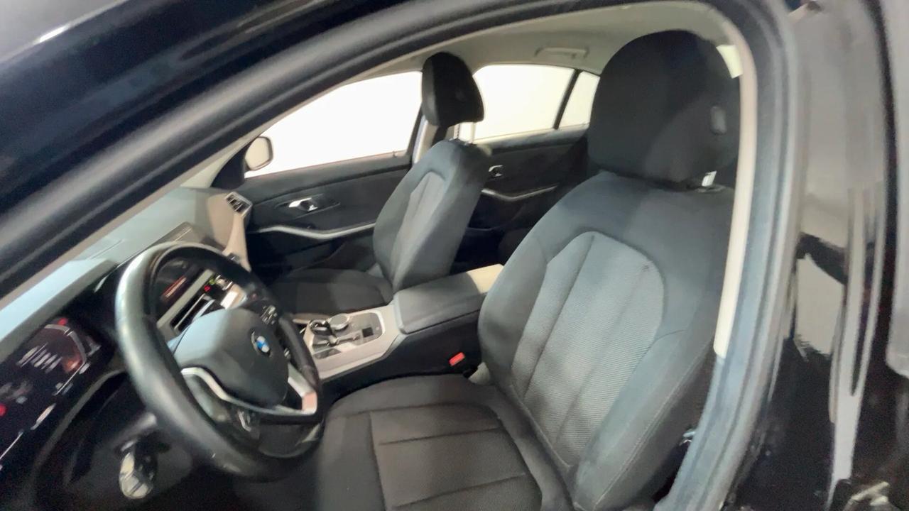 bmw 318d Sport 150cv auto