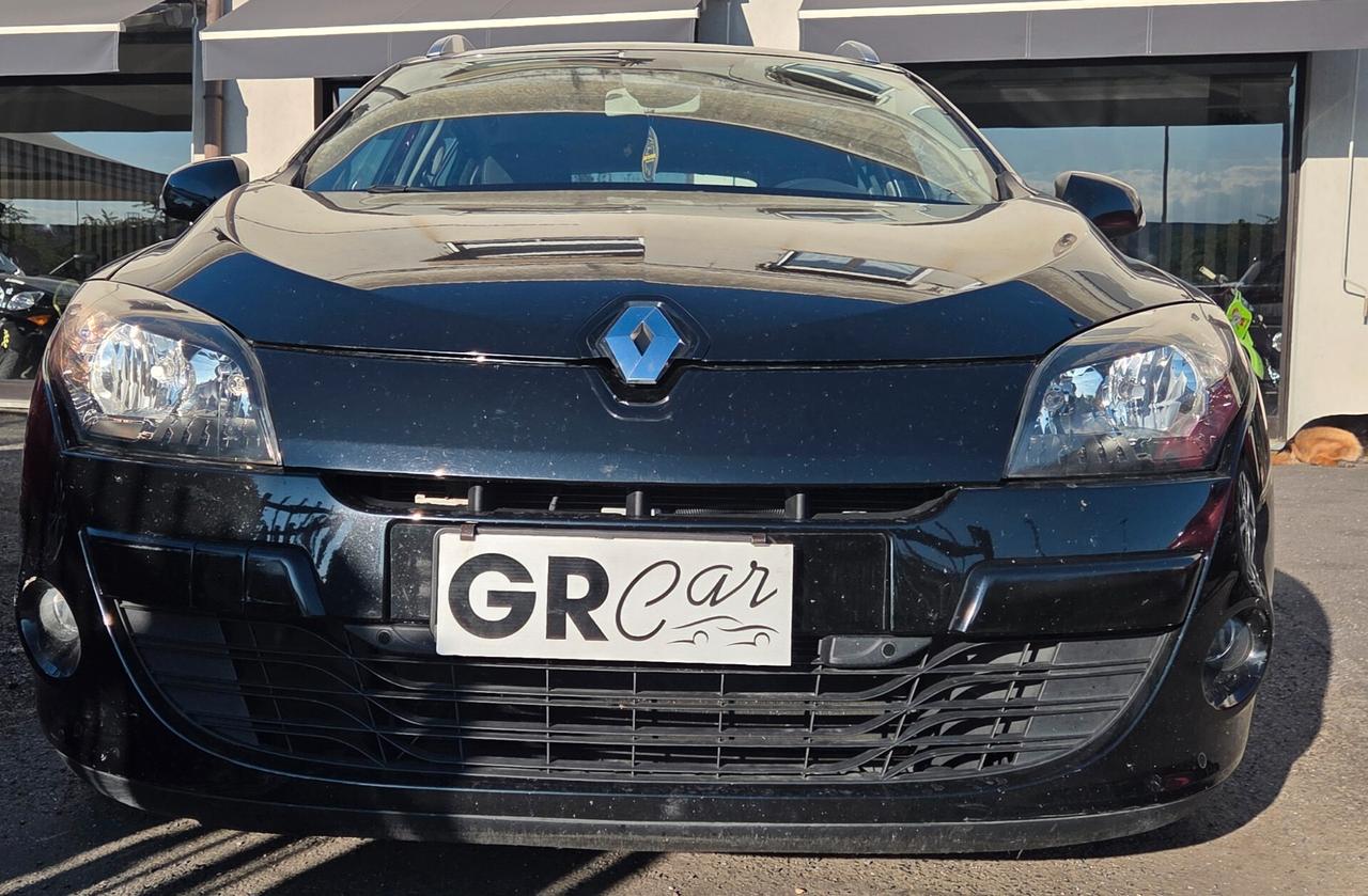 Renault Megane Mégane 1.6 SporTour Attractive
