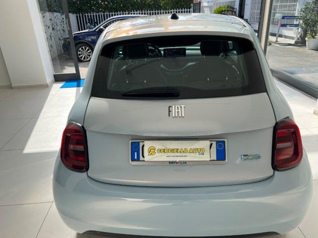 FIAT 500e 3+1 42 kWh Passion tua da ?149,00 mensili