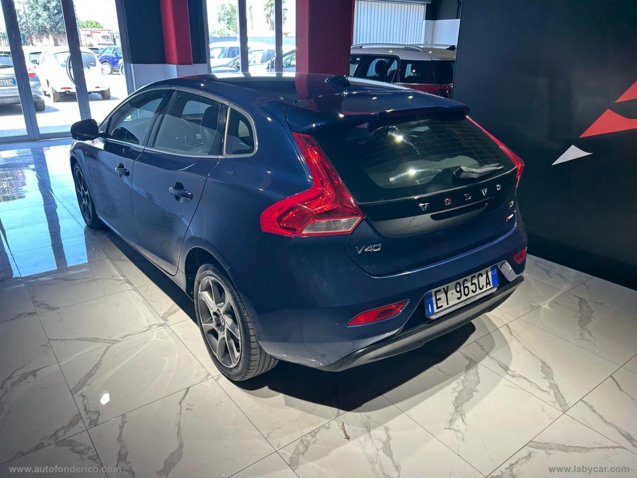 VOLVO V40 D2 1.6 Volvo Ocean Race