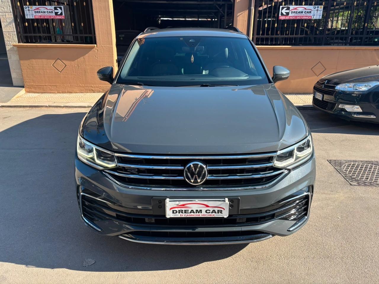 Volkswagen Tiguan 2.0 TDI 150 CV SCR DSG R-Line
