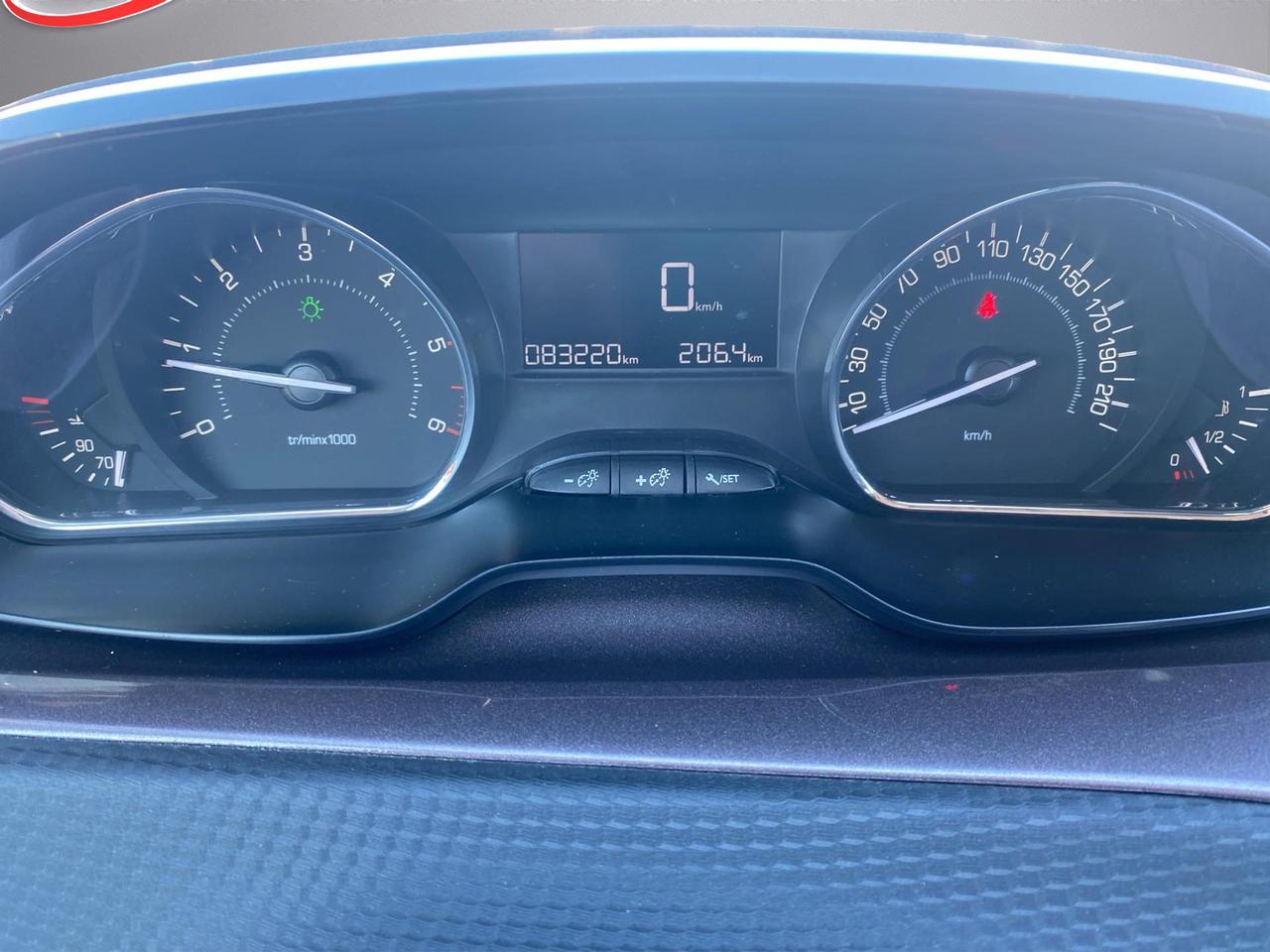 Peugeot 2008 1.6 e-hdi 8v Active s&s 92cv