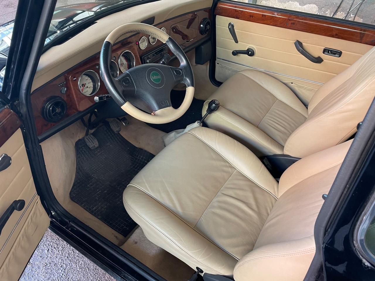 Mini 1.3 cat Knightsbridge