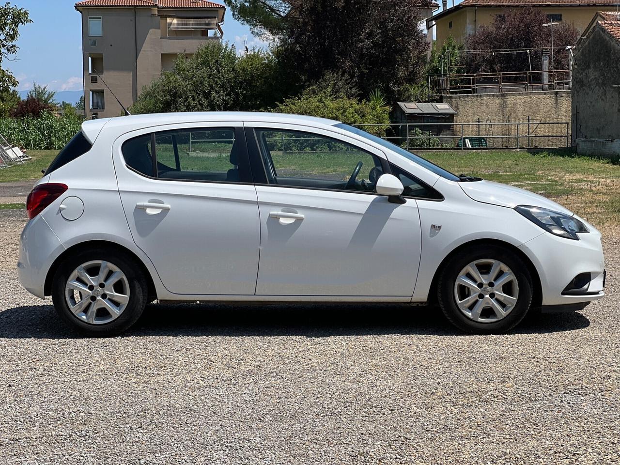 Opel Corsa 1.2 Benzina-Gpl