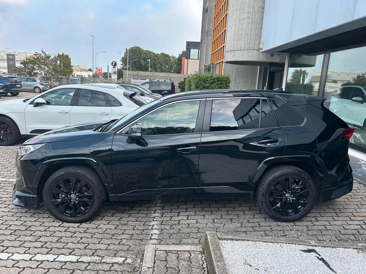 Toyota RAV 4 2.5 vvt-ie h Black Ed. awd-i 222cv e-cvt KIT AERO