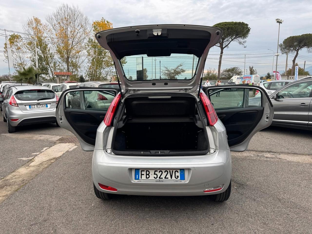 Fiat Punto 1.2 BENZ 5 PORTE KM 64000 - 2015