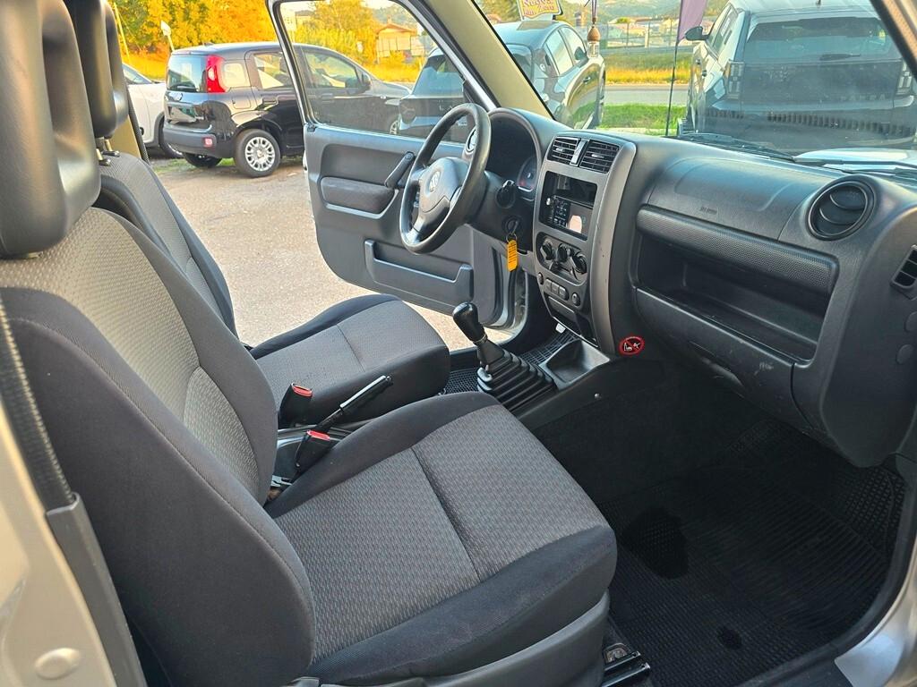 Suzuki Jimny 1.5 DDiS cat 4WD JLX