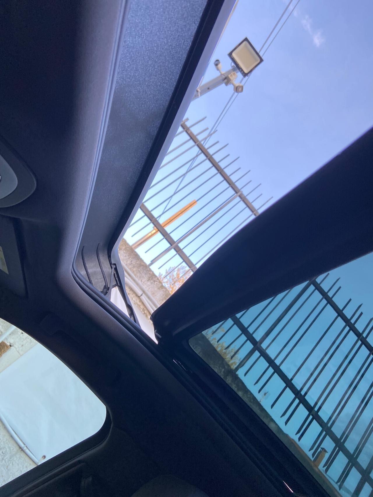 Porsche Macan 2.0 benzina full optional