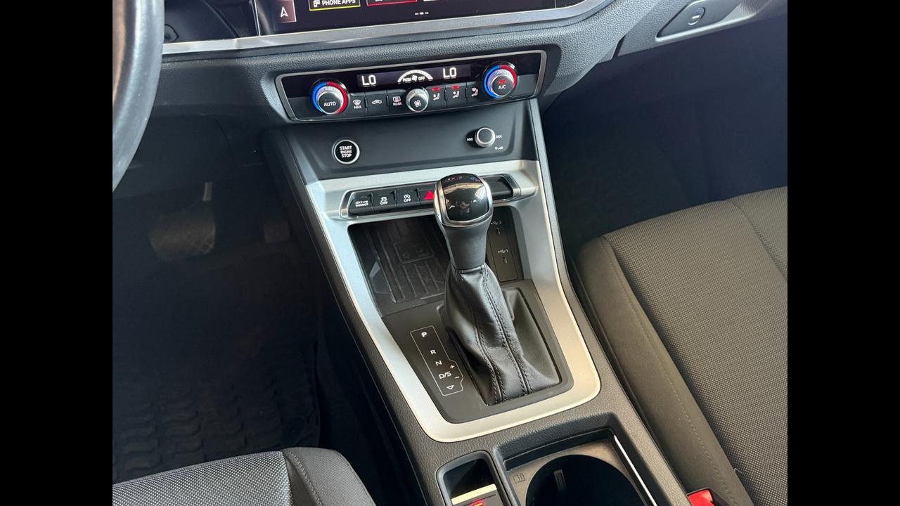 AUDI Q3 II 2018 - Q3 35 2.0 tdi Business s-tronic
