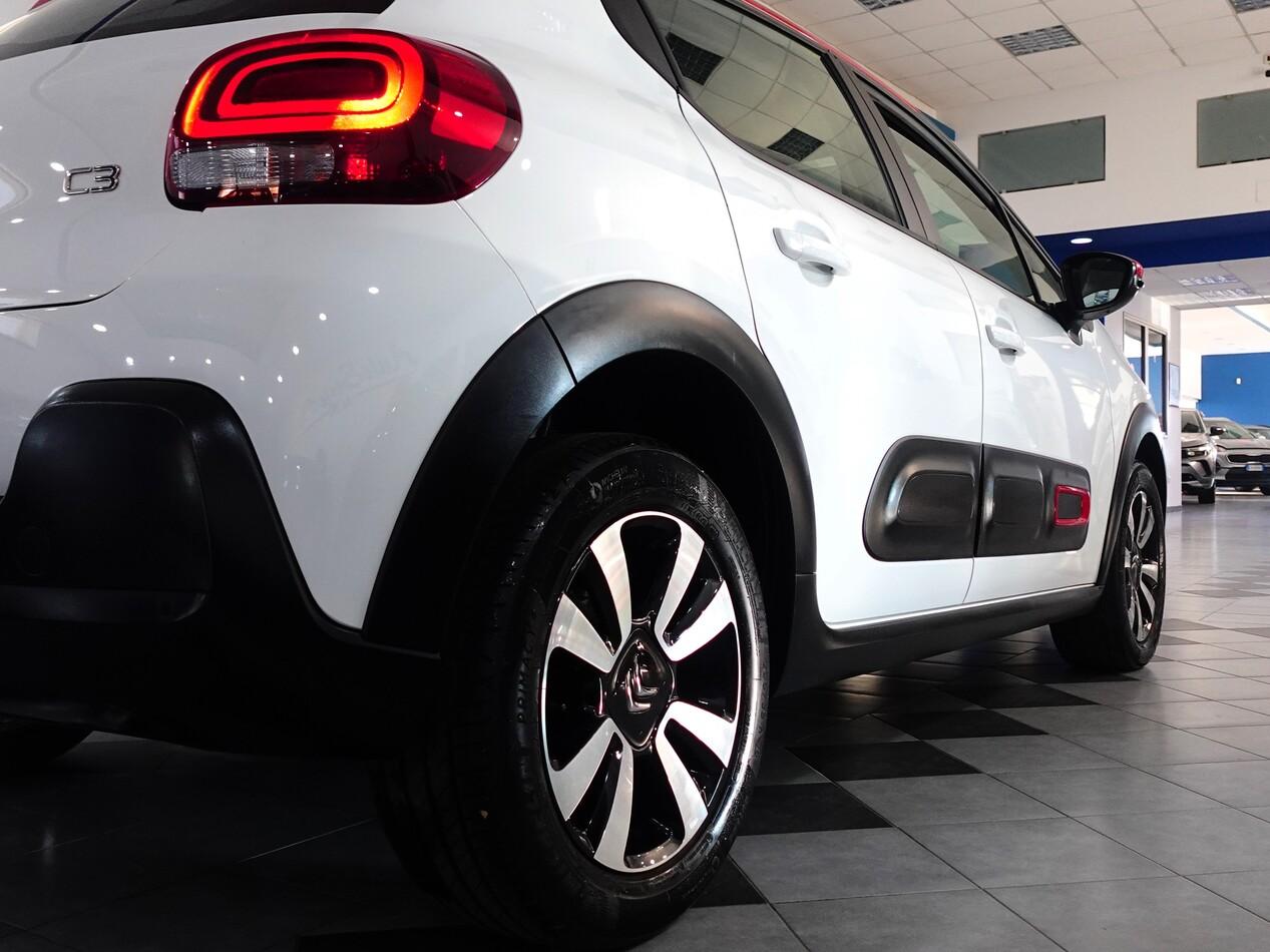 Citroen C3 1.2 PureTECH 83 CV SHINE