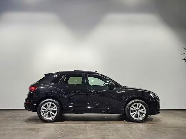 Audi Q3 35 TFSI S line edition