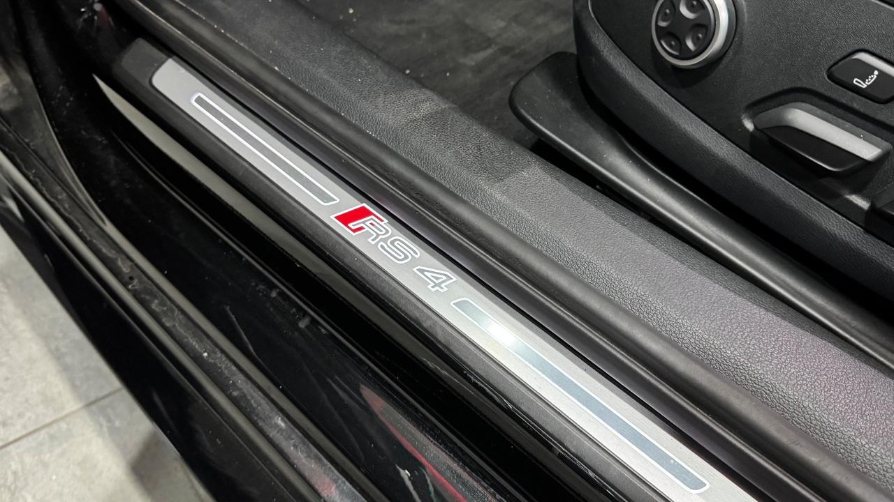 Audi A4 RS4 2.9 450 Cv-2020