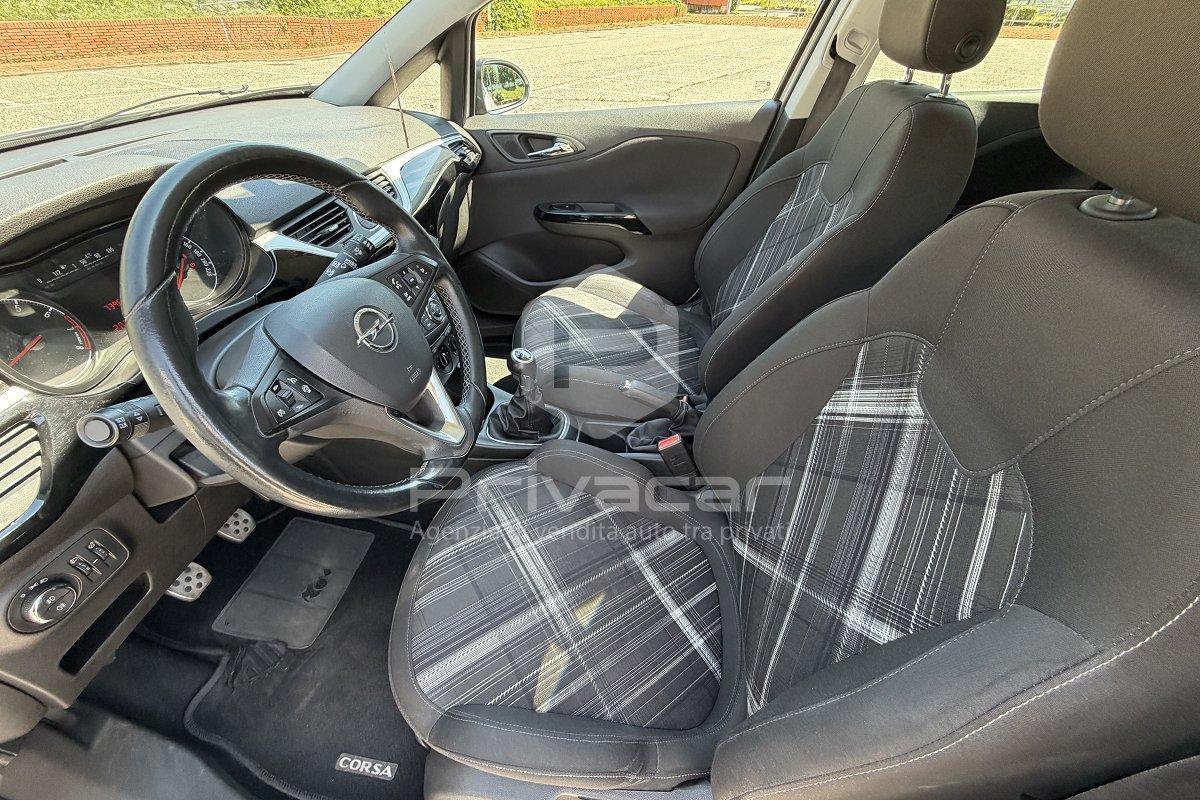 OPEL Corsa 1.2 5 porte b-Color