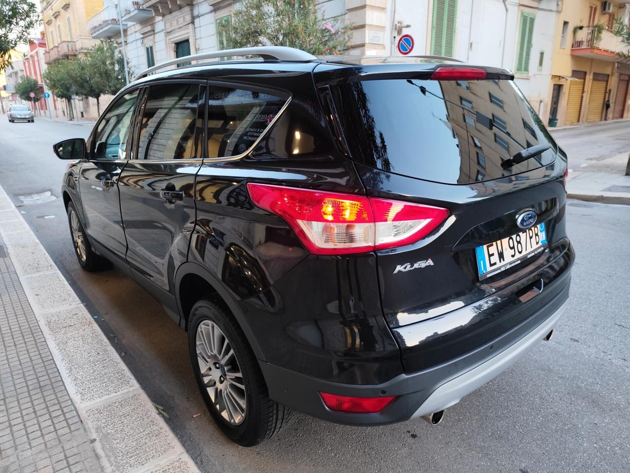 Ford Kuga 2.0 TDCI 163 CV 4WD GANCIO TRAINO