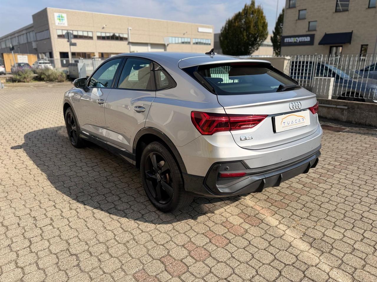 Audi Q3 Business Plus #50792