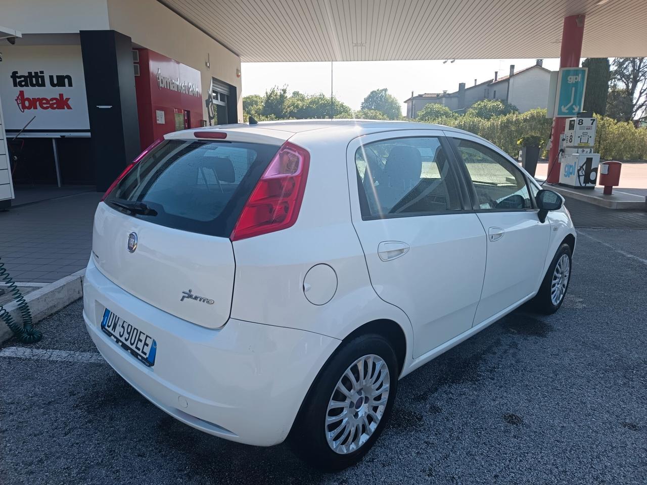 Fiat Grande Punto 1.2!GPL 5 porte Dynamic 2009 ok neo patente