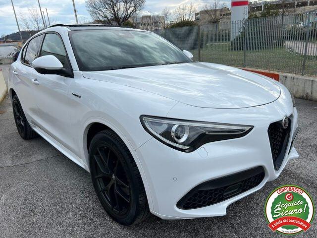 Stelvio 2.2 Veloce 210cv Q4 TettoApribile PinzeRosse