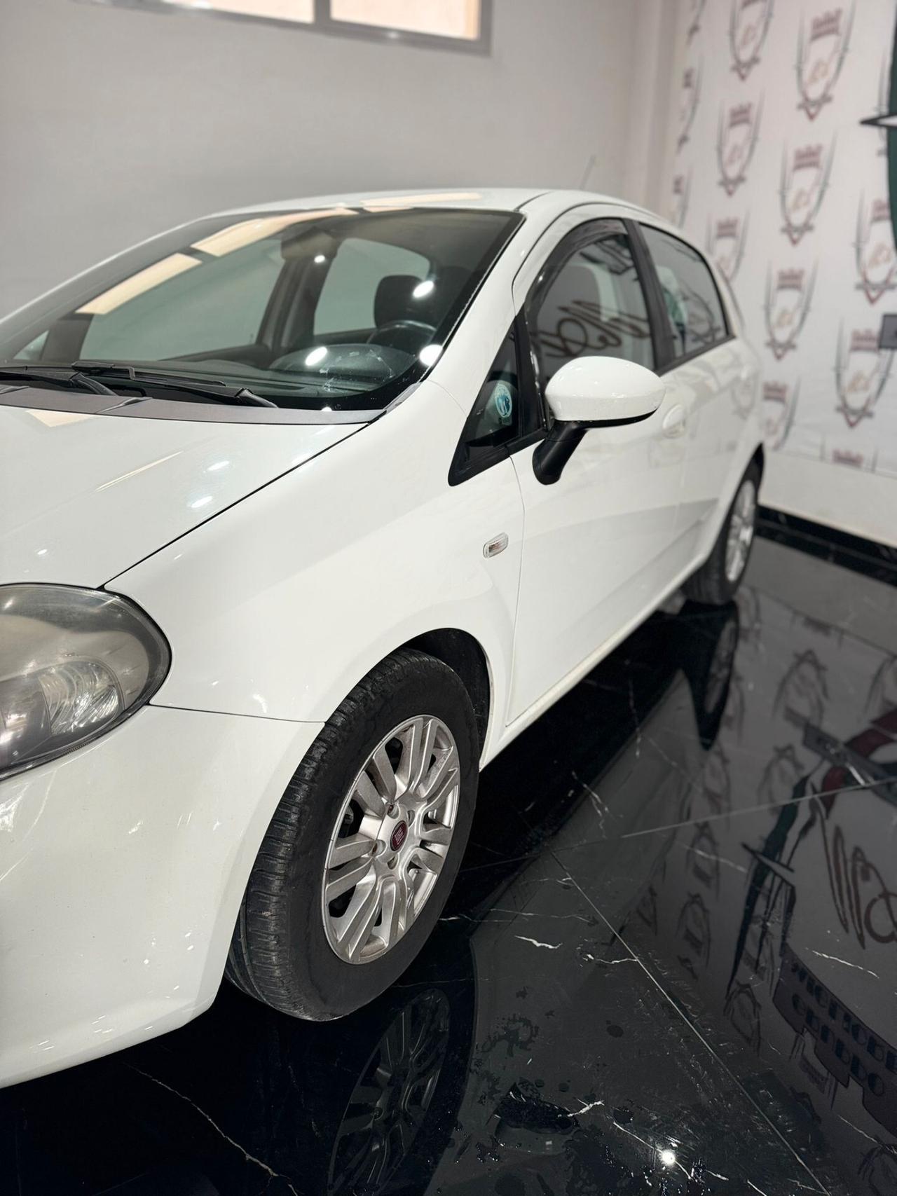 Fiat Punto 1.3 MJT II S&S 85 CV 5 porte ECO Young