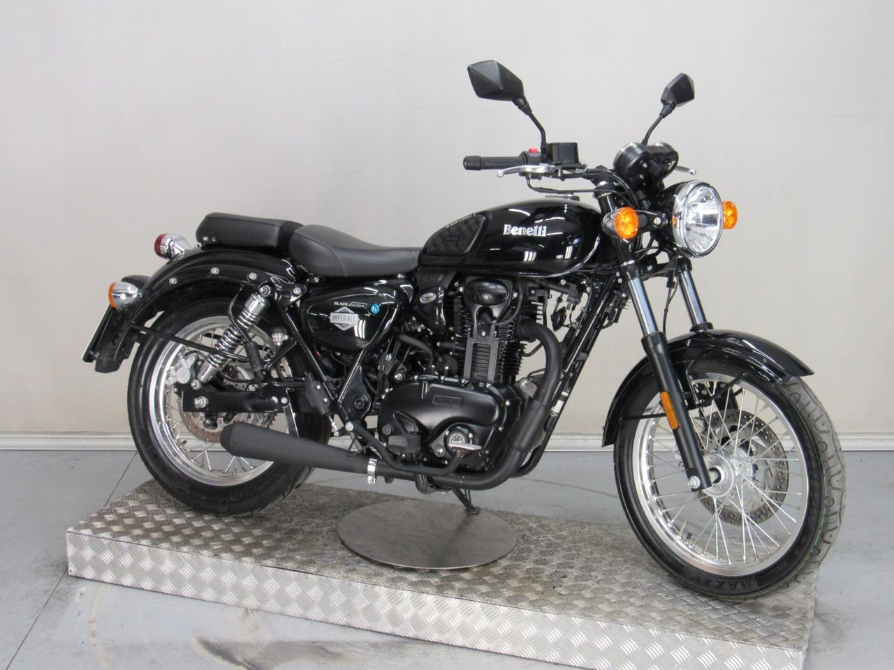 Benelli Imperiale 400 ABS BLACK EDITION
