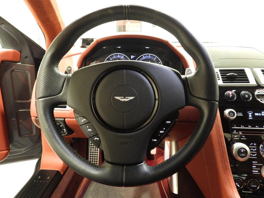 Aston Martin DBS Coupe 6.0 Touchtronic