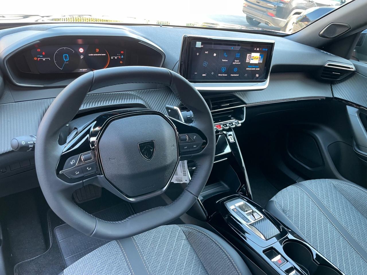 Peugeot 2008 1.2 hybrid Allure 136cv e-dcs6
