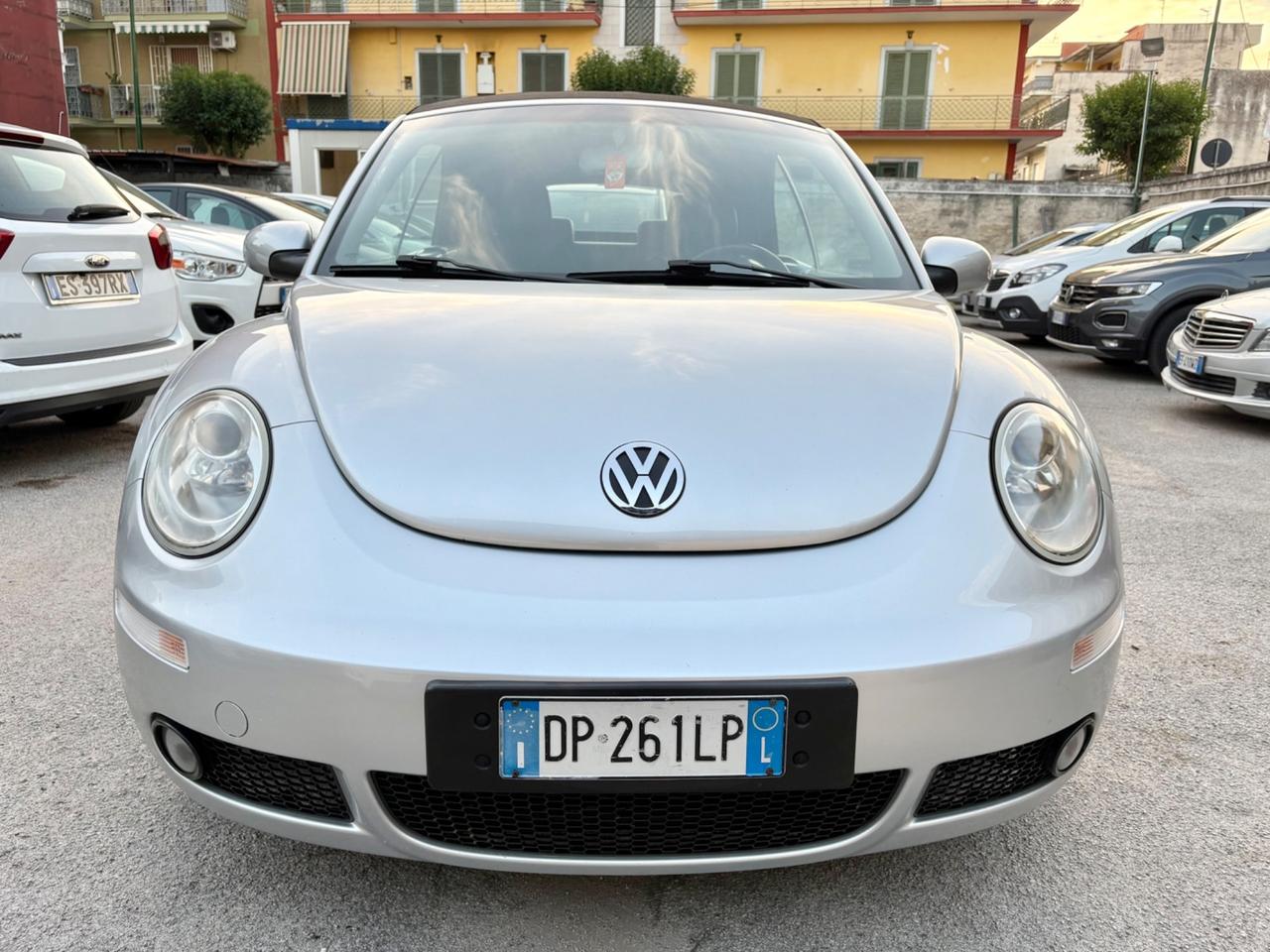 Volkswagen New Beetle 1.6 GPL cabrio