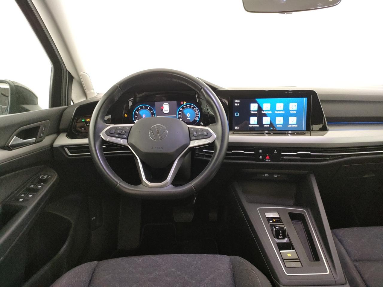 Volkswagen Golf 1.5 tgi life 130cv dsg