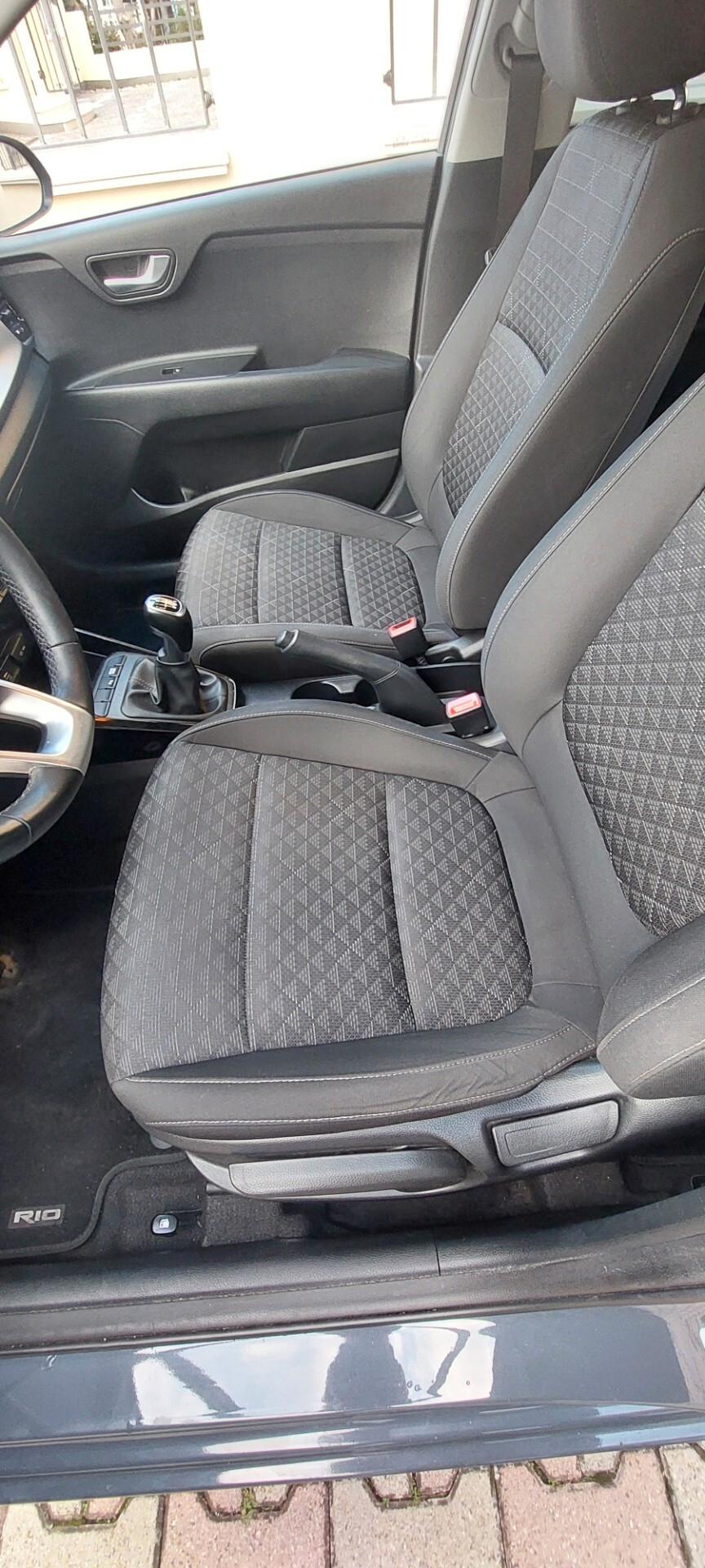 KIA RIO 1,0 IBRIDA BENZINA 100 CV ST LINE STRAFULL OPTIONAL,PARI AL NUOVO FULL FULL