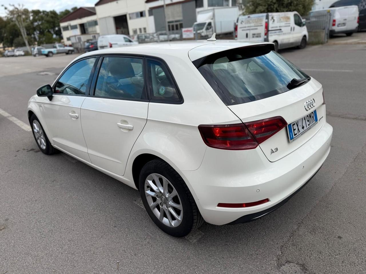 Audi A3 SPB 1.4 TFSI G-TRON AMBITION