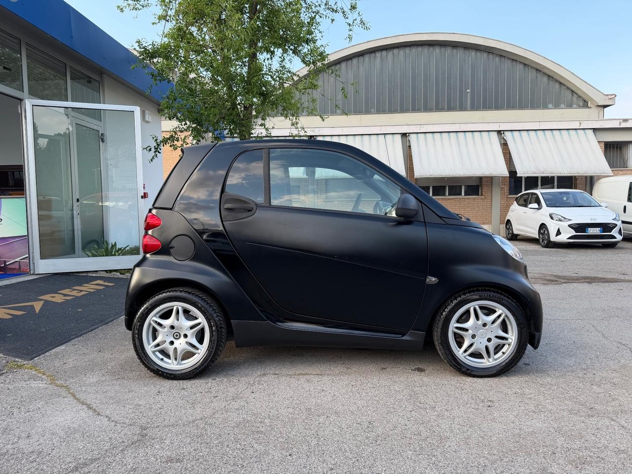 Smart ForTwo 1000 45 kW coupé pure