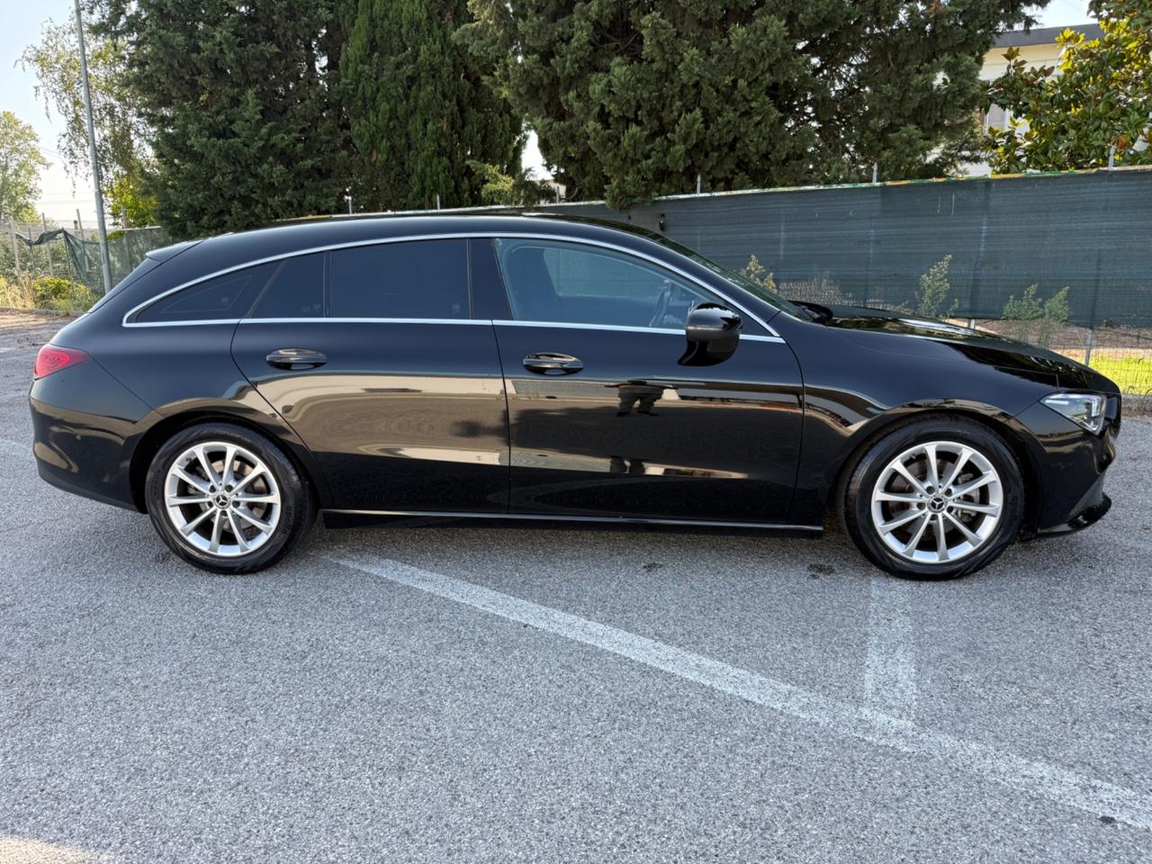 Mercedes-benz CLA 180 d Automatic Shooting Brake Executive