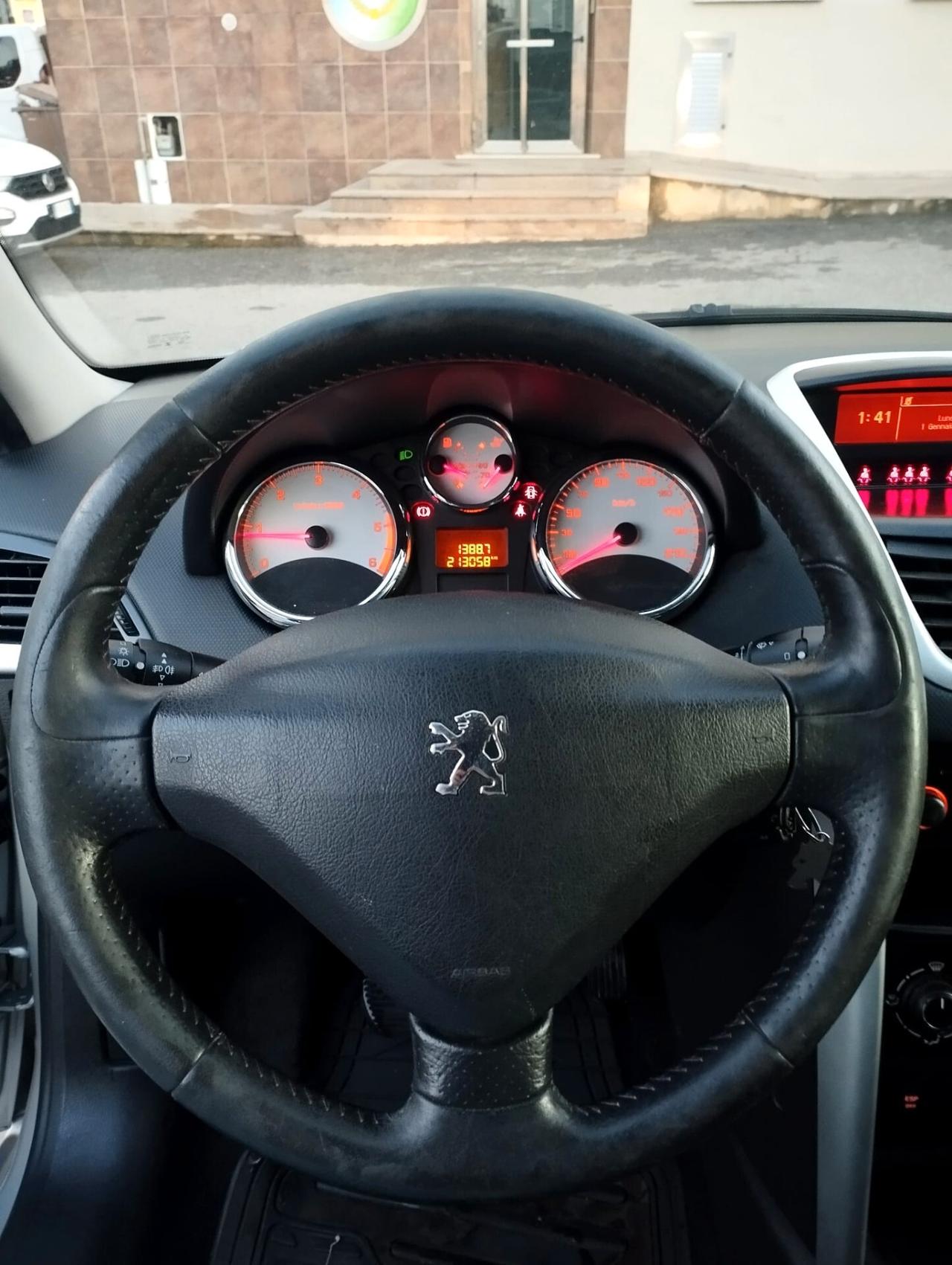 Peugeot 207 1.4 HDi 70CV 5p.