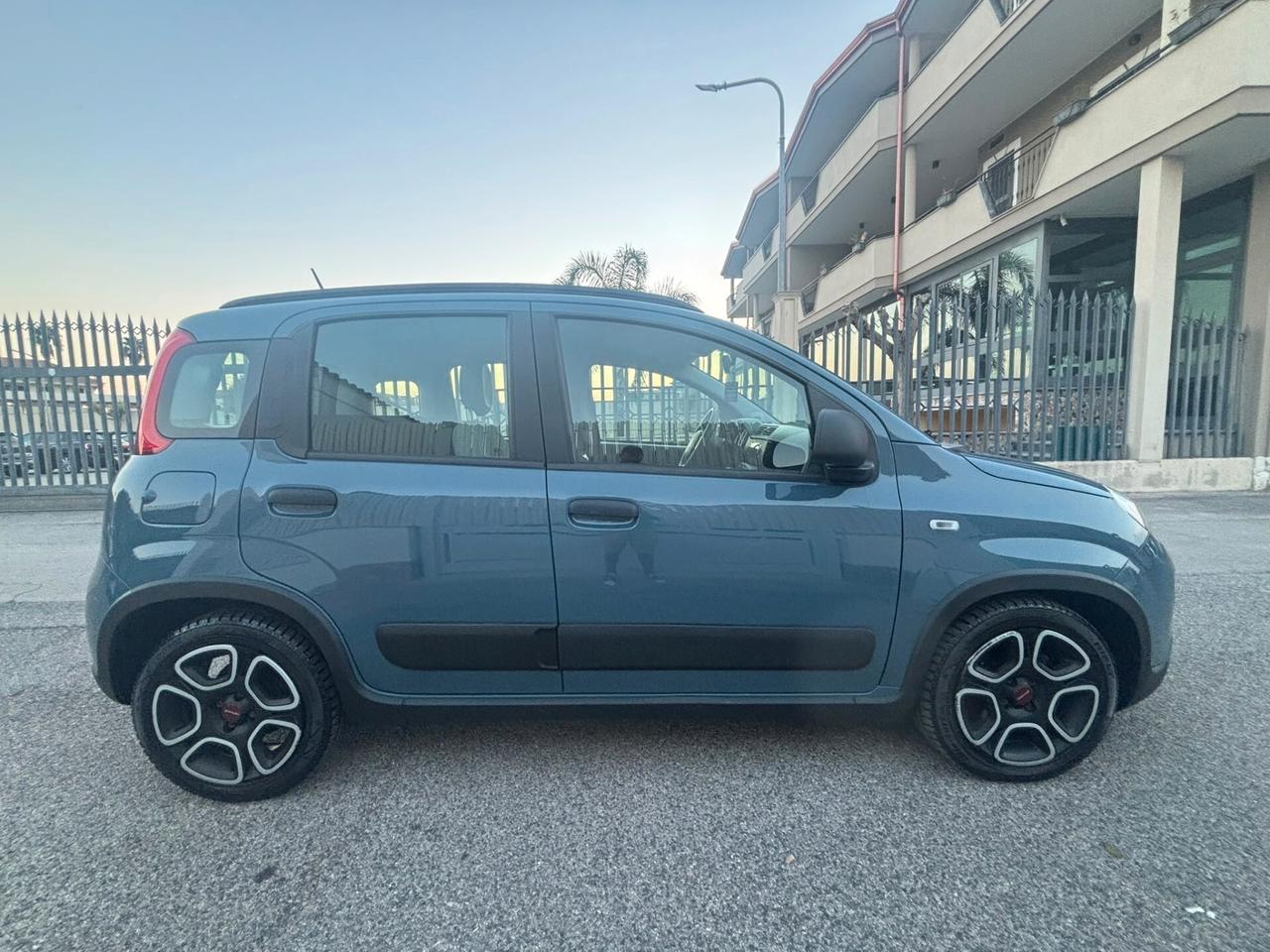 Fiat Panda 1.0 FireFly S&S Hybrid City Life ANNO 12/2021