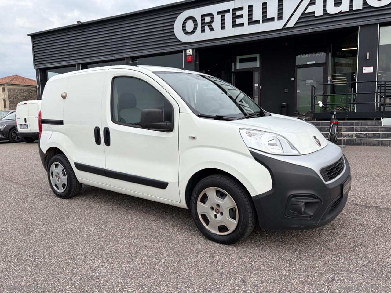 Fiorino 1.3 MJT 95CV Cargo SX