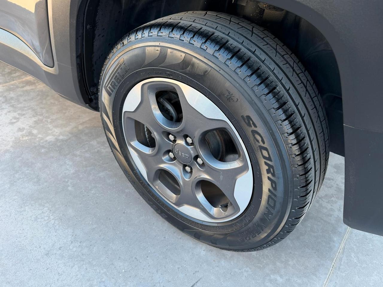 Jeep Renegade 1.6 Mjt 95Cv Sport – neopatentati