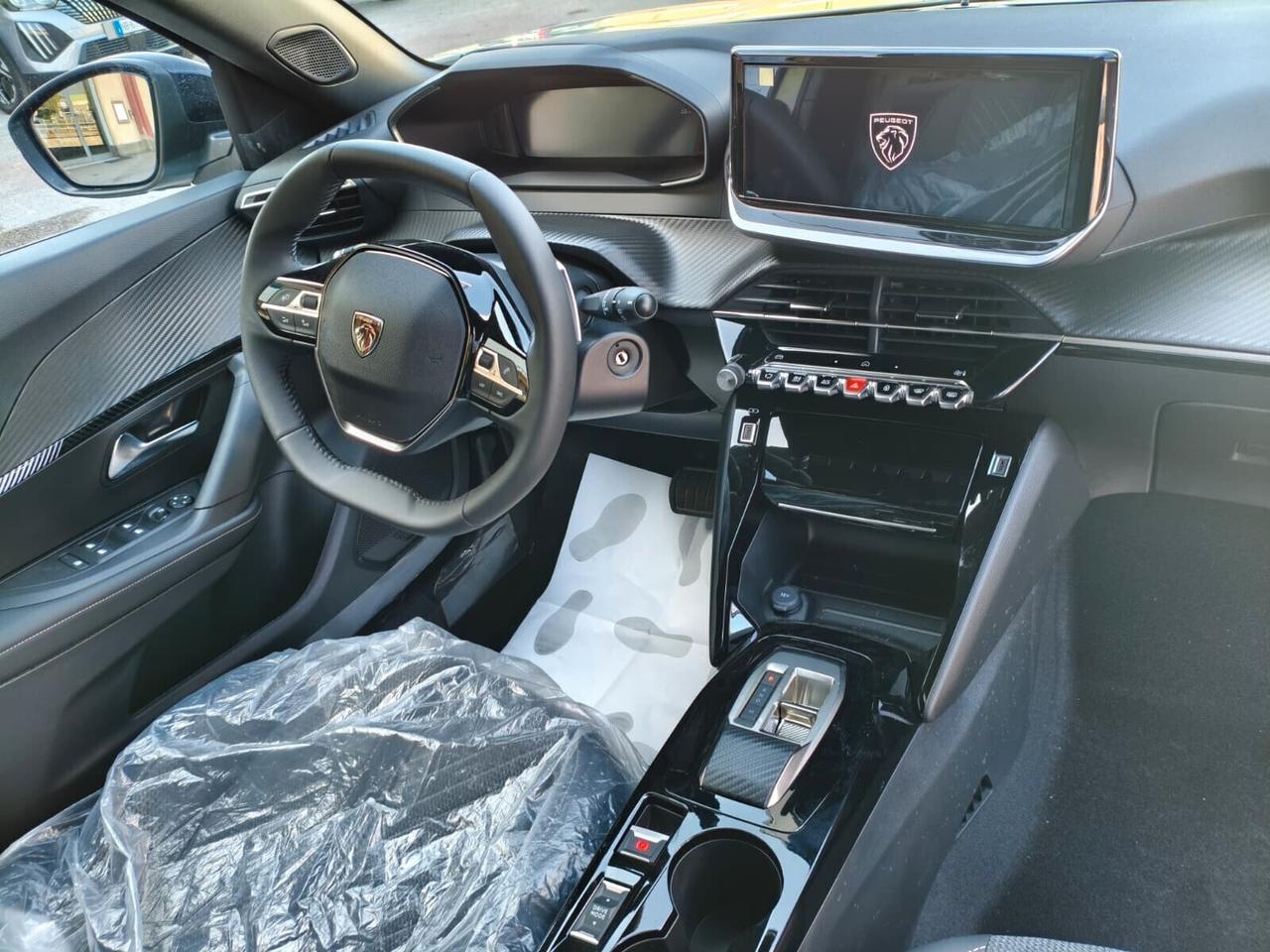 Peugeot 2008 Hybrid 145 e-DCS6 Allure