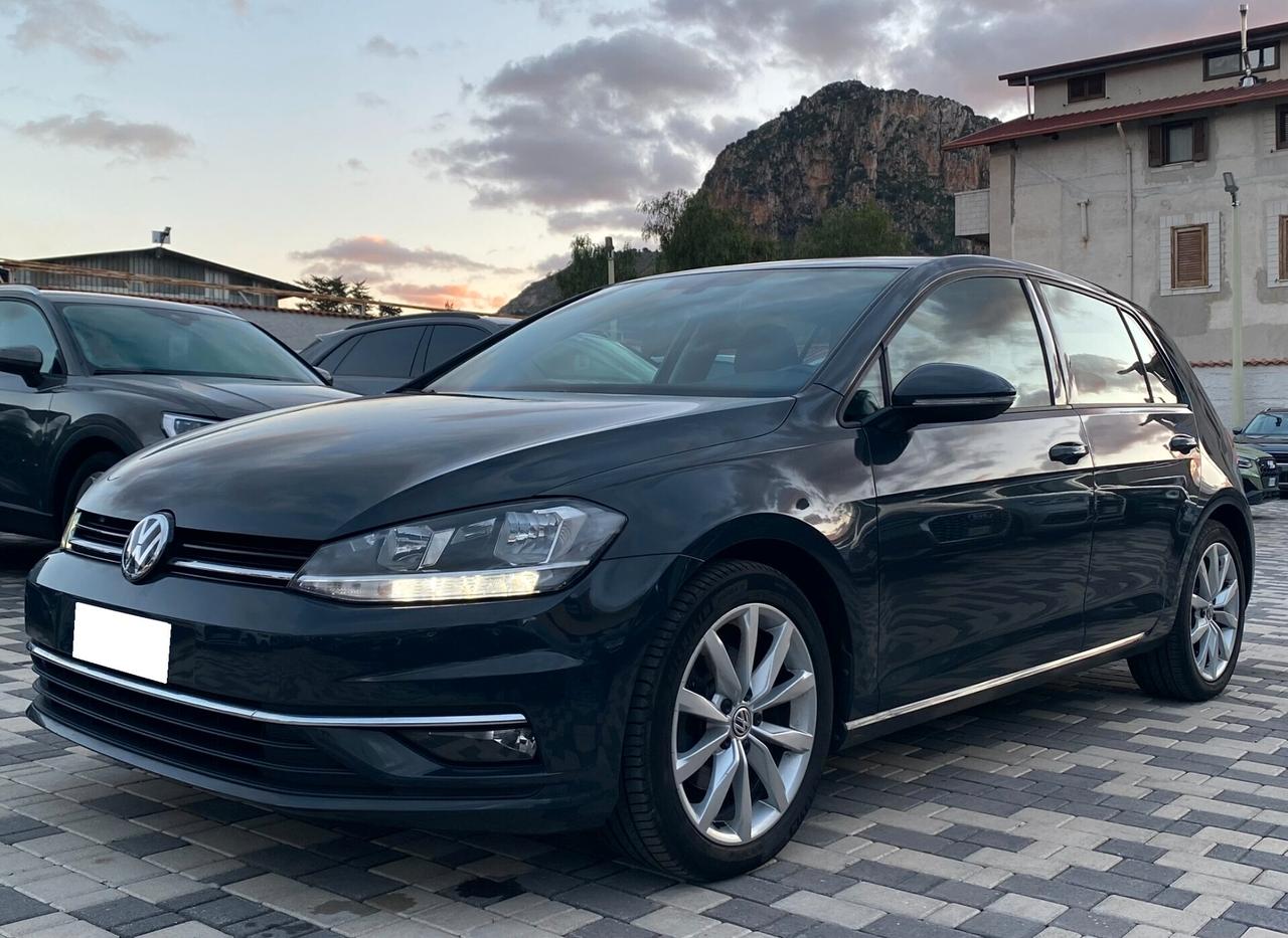 Volkswagen Golf Executive 1.6 TDI 116CV