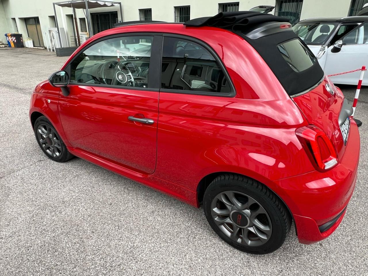 Fiat 500 C 1.2 Lounge RIVA