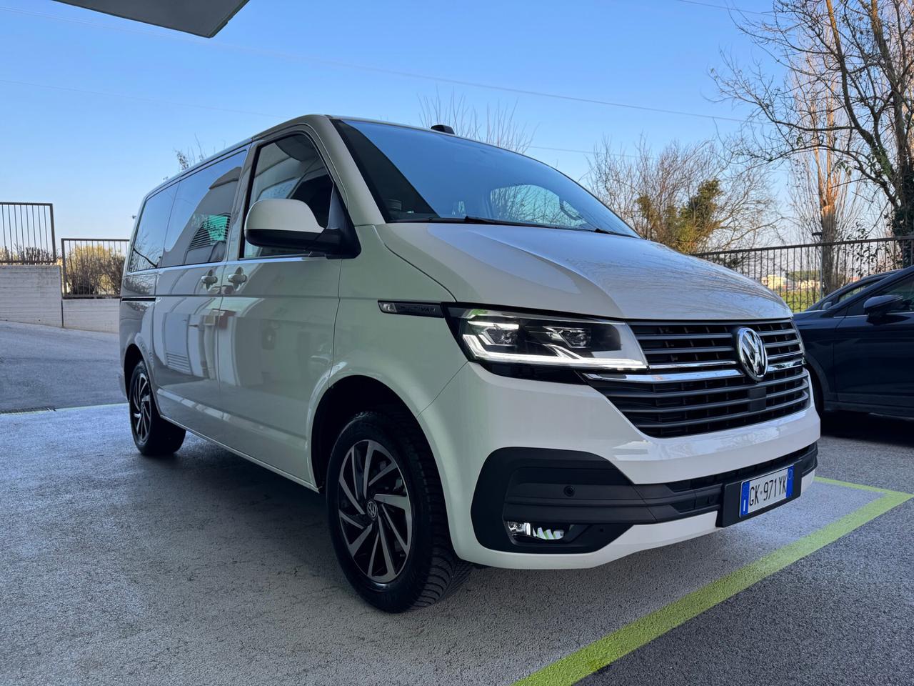 Volkswagen Multivan T6.1 SPACE 7P GARANZIA 24 MESI