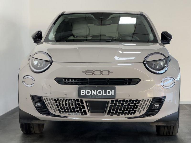 FIAT 600 600 Hybrid 110 CV DCT MHEV La Prima