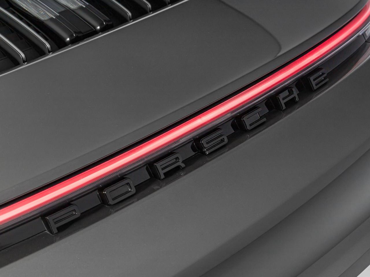 Porsche 911 coupe 3.0 carrera 4 auto