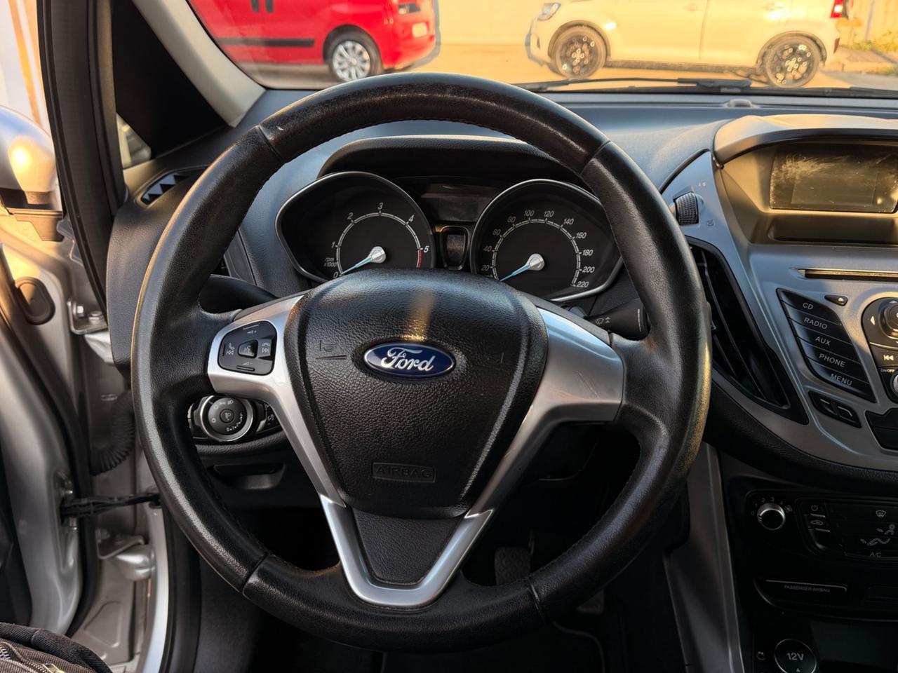 Ford B-Max 1.5 TDCi 75 CV Titanium