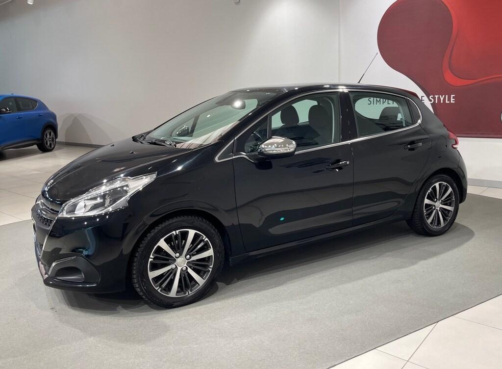 Peugeot 208 1.2 puretech Allure 82cv 5p