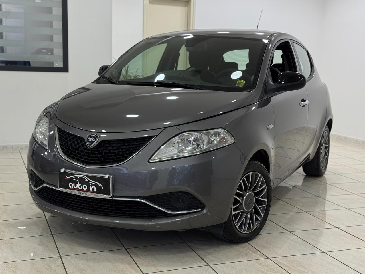 Lancia Ypsilon 1.2 69 CV 5 porte GPL Gold