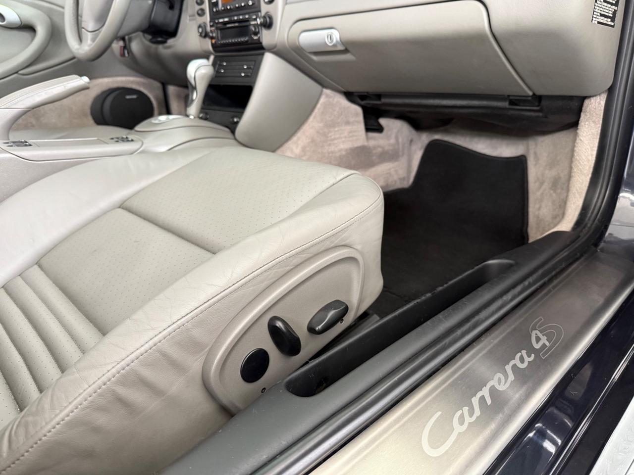 Porsche 911 Carrera 4S cat Cabriolet