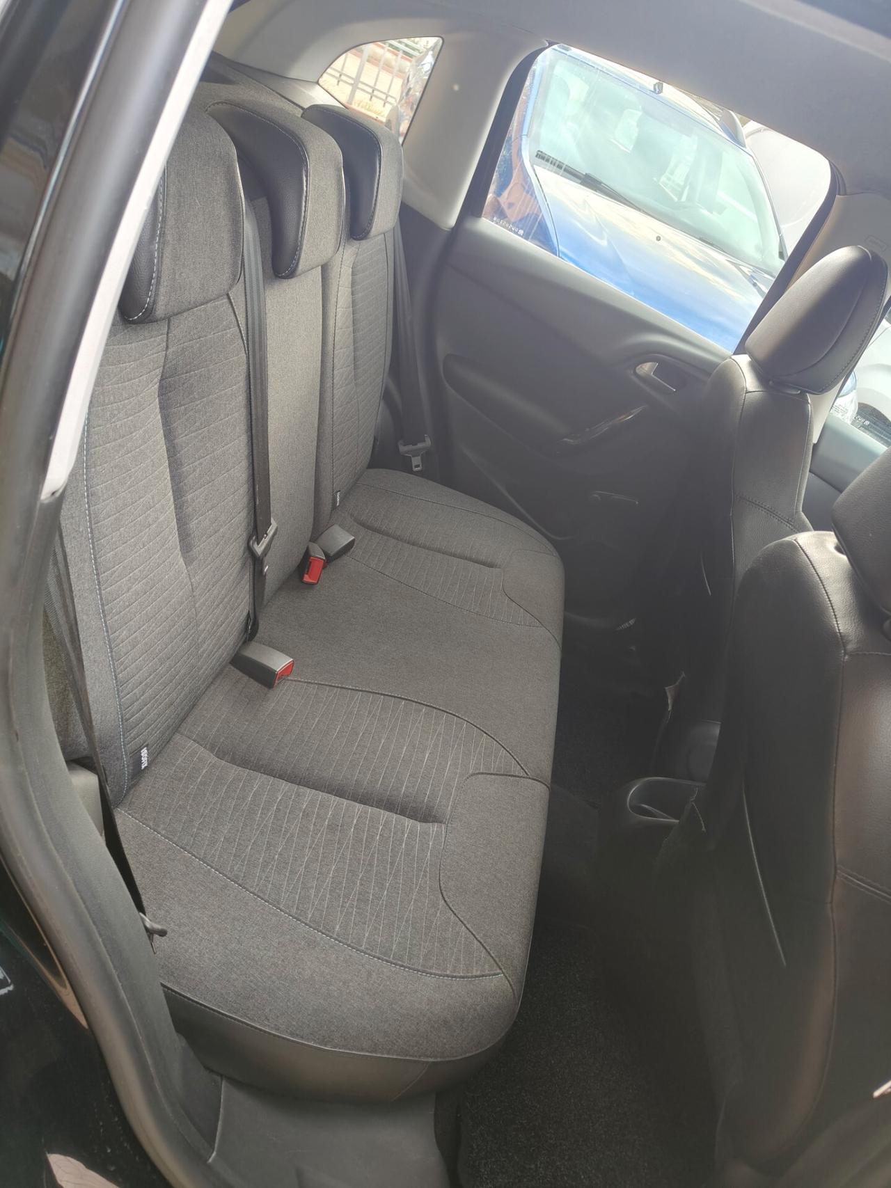 Citroen C3 PureTech 82 Live Edition